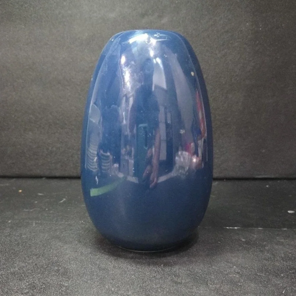 Otagiri Japan Nautilus Navy Blue Porcelain Vase, Vintage Gold Sea Shell Design‎
